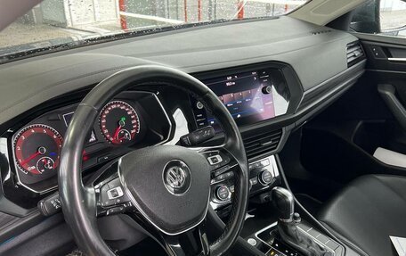 Volkswagen Jetta VI, 2018 год, 1 600 000 рублей, 9 фотография