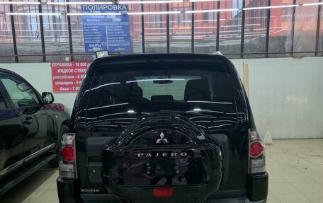 Mitsubishi Pajero IV, 2007 год, 1 650 000 рублей, 10 фотография