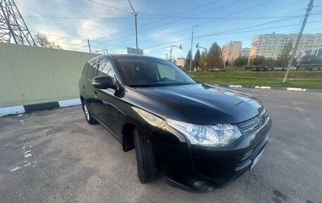Mitsubishi Outlander III рестайлинг 3, 2012 год, 1 250 000 рублей, 2 фотография