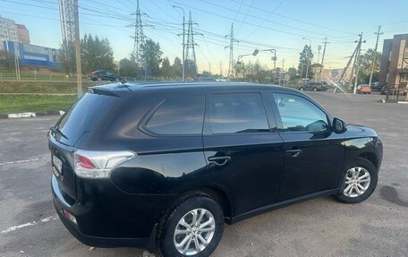 Mitsubishi Outlander III рестайлинг 3, 2012 год, 1 250 000 рублей, 4 фотография