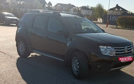 Renault Duster I рестайлинг, 2014 год, 910 000 рублей, 5 фотография