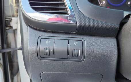 Hyundai Solaris II рестайлинг, 2013 год, 582 000 рублей, 12 фотография