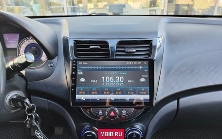 Hyundai Solaris II рестайлинг, 2013 год, 582 000 рублей, 14 фотография