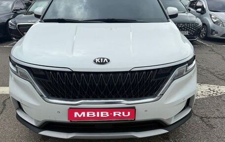 KIA Carnival, 2021 год, 2 750 000 рублей, 2 фотография
