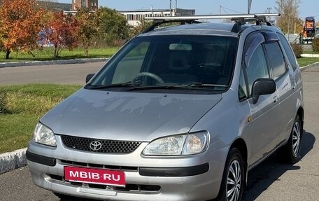Toyota Corolla Spacio II, 1997 год, 415 000 рублей, 1 фотография