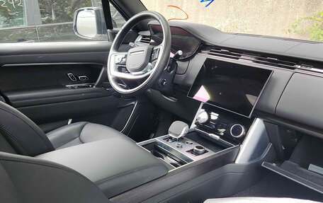 Land Rover Range Rover IV рестайлинг, 2022 год, 13 400 000 рублей, 11 фотография