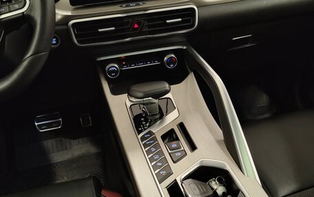 Geely Coolray I, 2023 год, 1 752 000 рублей, 13 фотография