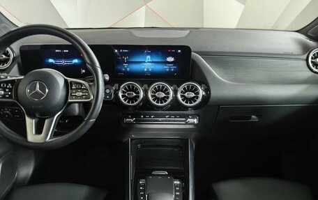 Mercedes-Benz GLA, 2020 год, 3 359 000 рублей, 12 фотография