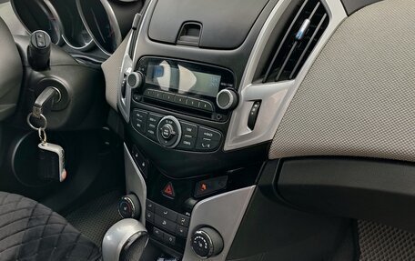 Chevrolet Cruze II, 2013 год, 870 000 рублей, 5 фотография