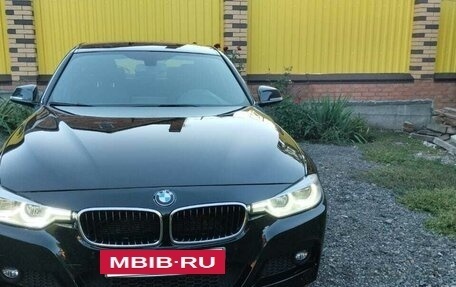 BMW 3 серия, 2018 год, 2 850 000 рублей, 2 фотография