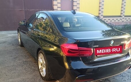 BMW 3 серия, 2018 год, 2 850 000 рублей, 4 фотография