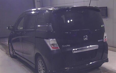 Honda Freed I, 2013 год, 785 000 рублей, 4 фотография