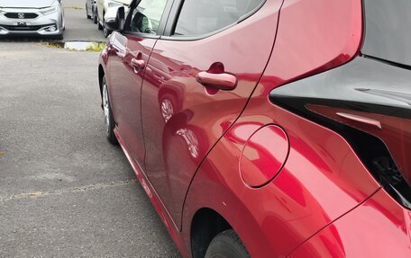 Toyota Yaris, 2022 год, 1 200 000 рублей, 18 фотография