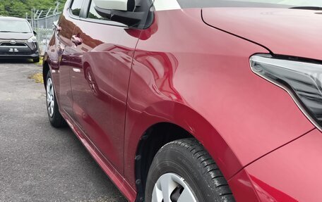 Toyota Yaris, 2022 год, 1 200 000 рублей, 9 фотография