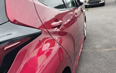 Toyota Yaris, 2022 год, 1 200 000 рублей, 24 фотография