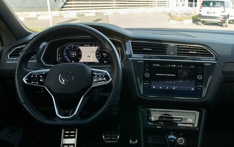 Volkswagen Tiguan II, 2020 год, 3 798 000 рублей, 15 фотография