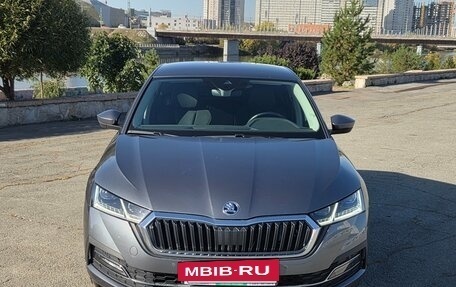 Skoda Octavia IV, 2021 год, 2 450 000 рублей, 2 фотография