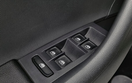 Skoda Rapid I, 2015 год, 1 096 000 рублей, 8 фотография