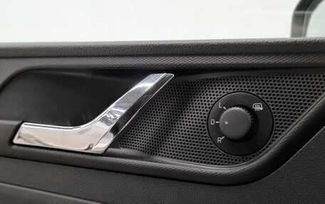 Skoda Rapid I, 2015 год, 1 096 000 рублей, 9 фотография
