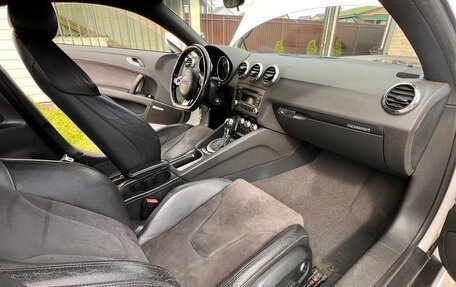 Audi TT, 2011 год, 1 950 000 рублей, 12 фотография