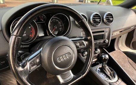 Audi TT, 2011 год, 1 950 000 рублей, 10 фотография