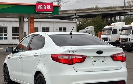 KIA Rio III рестайлинг, 2012 год, 900 000 рублей, 4 фотография