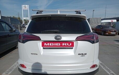 Toyota RAV4, 2019 год, 2 900 000 рублей, 4 фотография