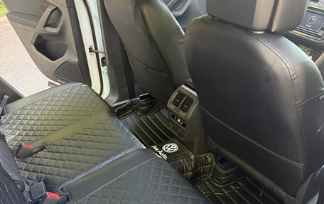 Volkswagen Tiguan II, 2021 год, 2 650 000 рублей, 14 фотография
