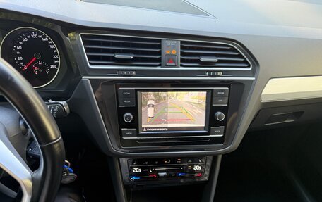 Volkswagen Tiguan II, 2021 год, 2 650 000 рублей, 24 фотография