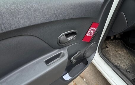 Renault Sandero II рестайлинг, 2019 год, 1 170 000 рублей, 8 фотография