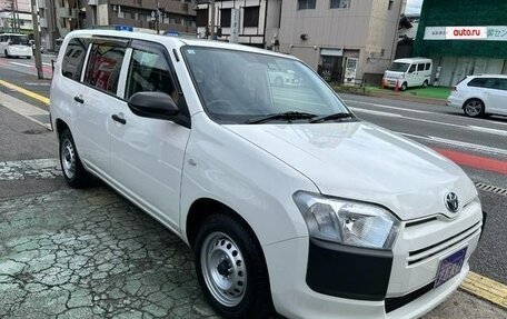 Toyota Probox I, 2022 год, 1 005 000 рублей, 2 фотография