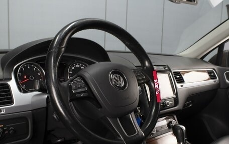 Volkswagen Touareg III, 2010 год, 1 570 000 рублей, 12 фотография