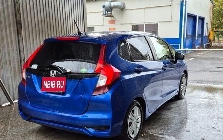 Honda Fit III, 2018 год, 1 150 000 рублей, 4 фотография