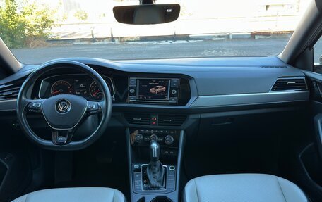 Volkswagen Jetta VII, 2019 год, 1 850 000 рублей, 10 фотография