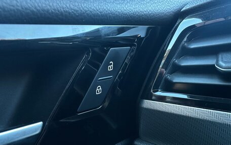 Volkswagen Jetta VII, 2019 год, 1 850 000 рублей, 17 фотография