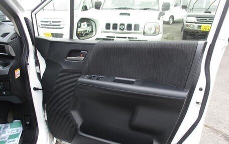 Honda Freed I, 2015 год, 970 000 рублей, 9 фотография