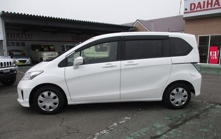 Honda Freed I, 2015 год, 970 000 рублей, 2 фотография