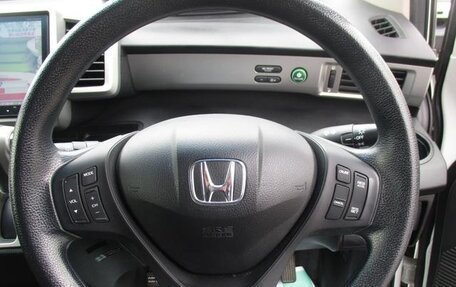 Honda Freed I, 2015 год, 970 000 рублей, 23 фотография
