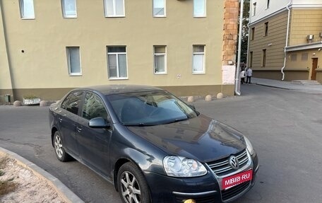 Volkswagen Jetta VI, 2008 год, 450 000 рублей, 1 фотография