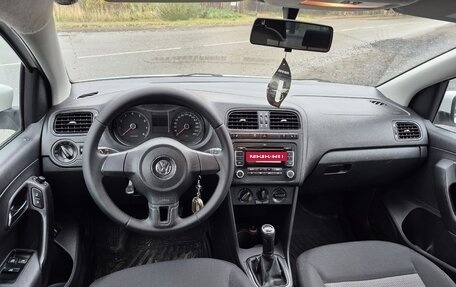 Volkswagen Polo VI (EU Market), 2012 год, 675 000 рублей, 21 фотография