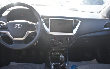 Hyundai Solaris II рестайлинг, 2022 год, 1 280 000 рублей, 12 фотография