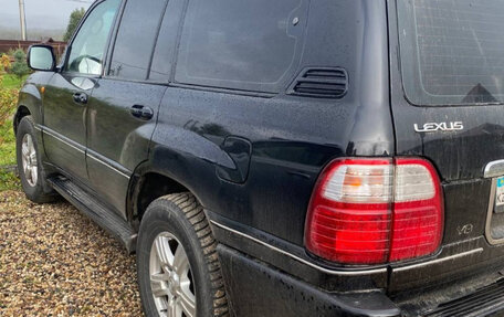 Lexus LX II, 2001 год, 750 000 рублей, 2 фотография