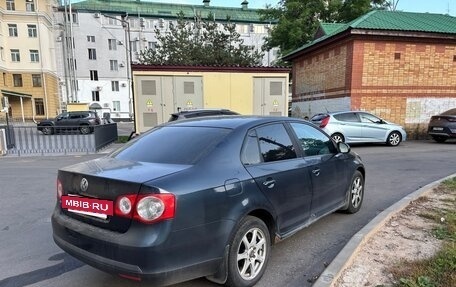 Volkswagen Jetta VI, 2008 год, 450 000 рублей, 2 фотография