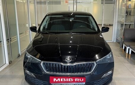 Skoda Rapid II, 2020 год, 1 750 000 рублей, 2 фотография