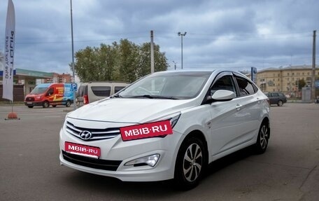 Hyundai Solaris II рестайлинг, 2016 год, 1 150 000 рублей, 1 фотография