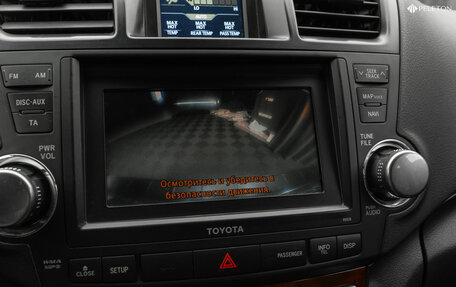 Toyota Highlander III, 2011 год, 1 680 000 рублей, 23 фотография