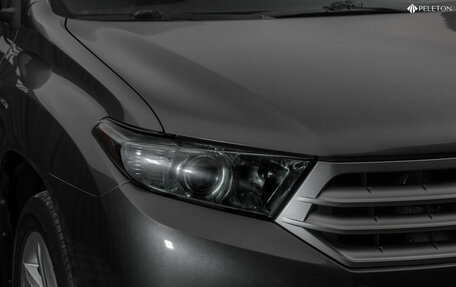 Toyota Highlander III, 2011 год, 1 680 000 рублей, 28 фотография