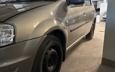 Renault Logan I, 2011 год, 395 000 рублей, 2 фотография
