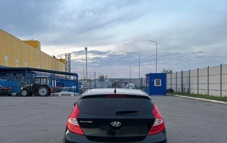 Hyundai Solaris II рестайлинг, 2016 год, 1 090 000 рублей, 9 фотография