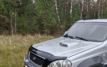 Hyundai Terracan I, 2002 год, 720 000 рублей, 24 фотография